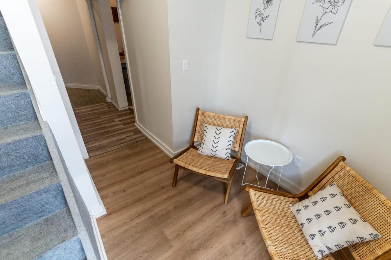 Lovely 2 Level Suite Hamilton Exterior photo